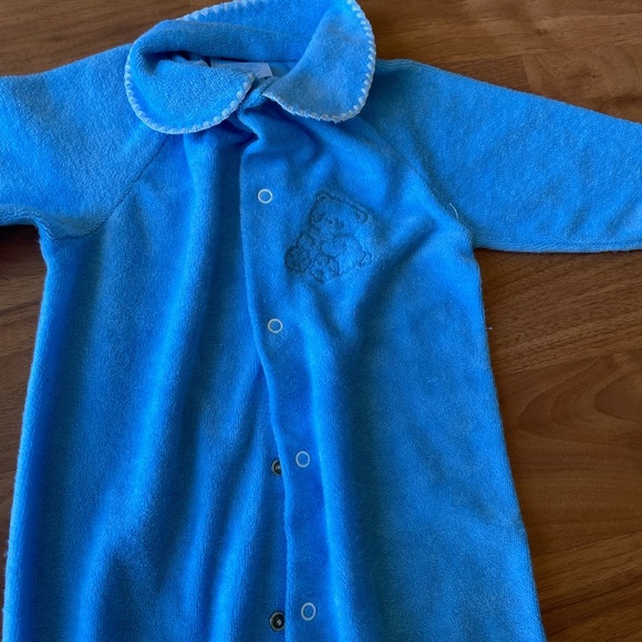 12 month jumper/onesie - Picture 3 of 5